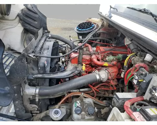 FREIGHTLINER M210664ST Vehicle For Sale