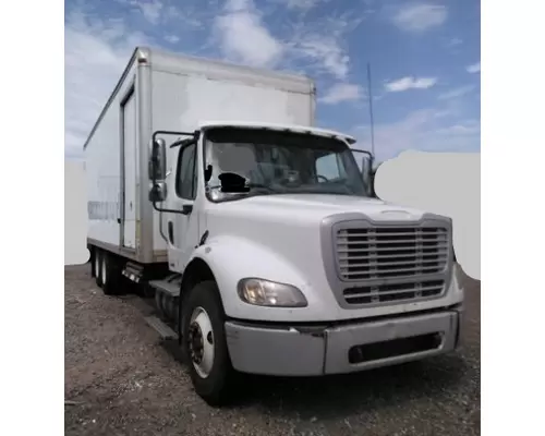 FREIGHTLINER M211264ST Vehicle For Sale