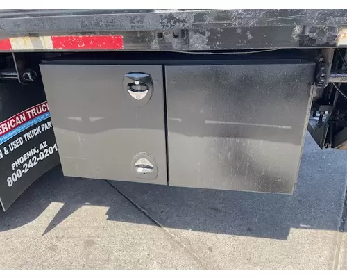 FREIGHTLINER M211264ST Vehicle For Sale