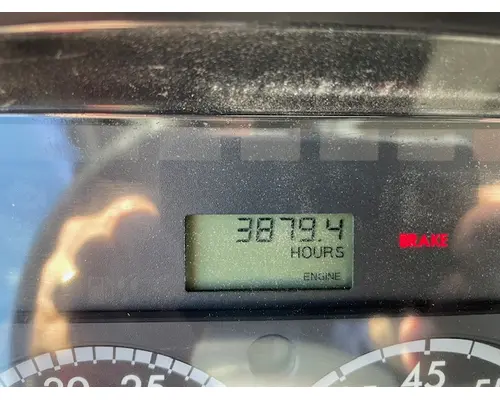 FREIGHTLINER M211264ST Vehicle For Sale