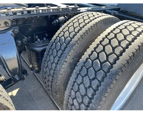 FREIGHTLINER M211264ST Vehicle For Sale