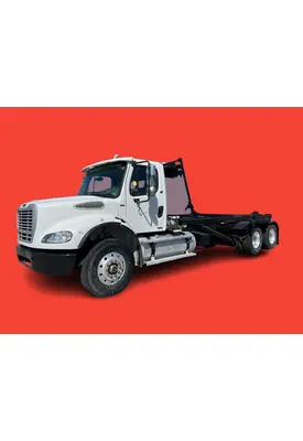 FREIGHTLINER M211264ST Vehicle For Sale