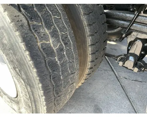FREIGHTLINER M211264ST Vehicle For Sale