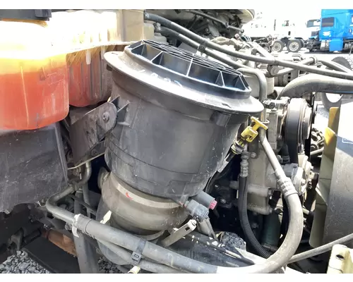 FREIGHTLINER M2 Air Cleaner