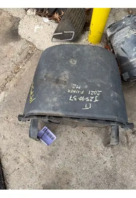 FREIGHTLINER M2 Battery Box