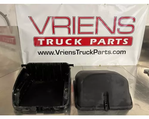 FREIGHTLINER M2 Battery Box