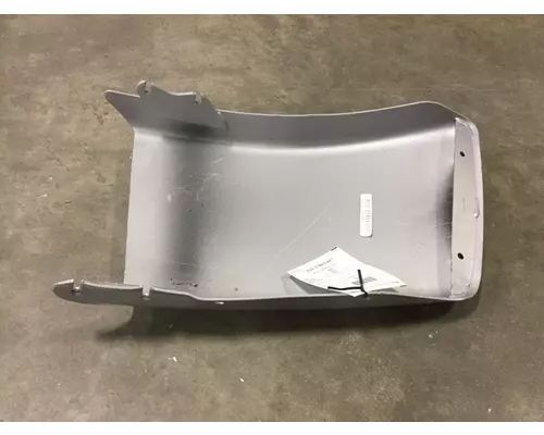 FREIGHTLINER M2 Bumper Assembly, Front