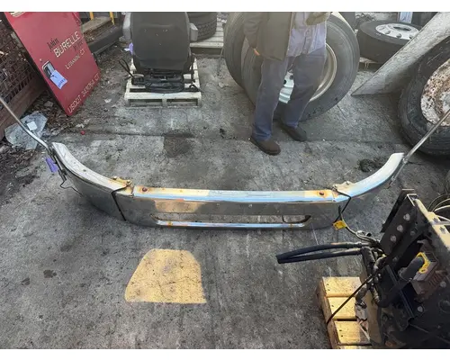 FREIGHTLINER M2 Bumper Assembly, Front