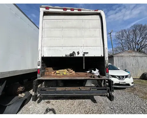 FREIGHTLINER M2 Bumper Assembly, Front