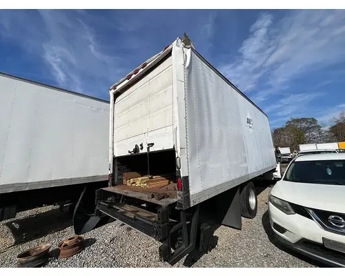 FREIGHTLINER M2 Bumper Assembly, Front