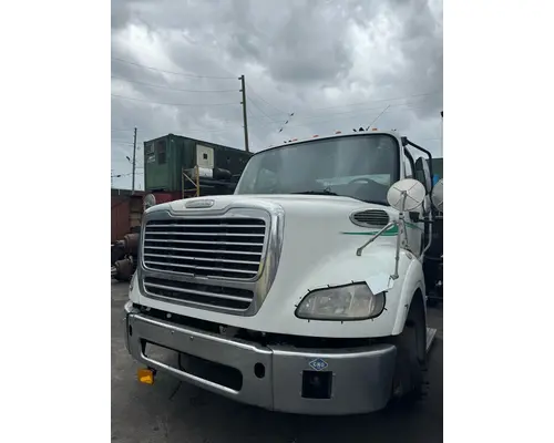 FREIGHTLINER M2 Bumper Assembly, Front