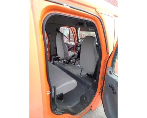 FREIGHTLINER M2 CAB ASSEMBLY