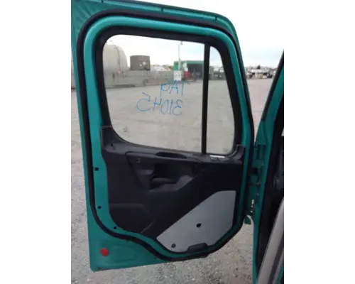 FREIGHTLINER M2 CAB ASSEMBLY