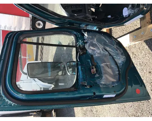 FREIGHTLINER M2 CAB ASSEMBLY