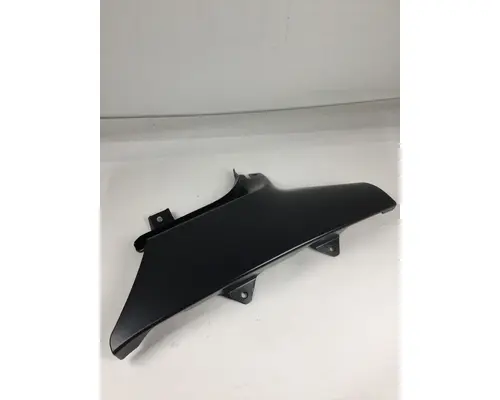 FREIGHTLINER M2 COWL