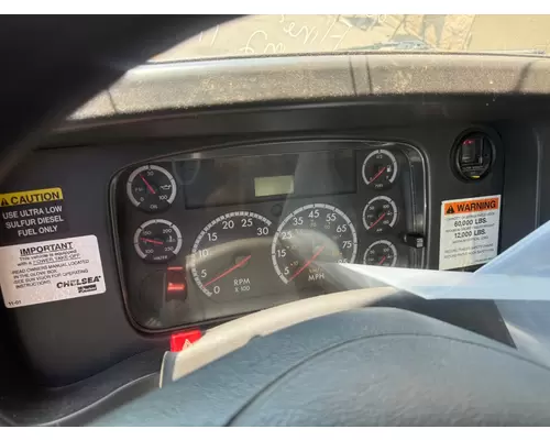 FREIGHTLINER M2 Cab