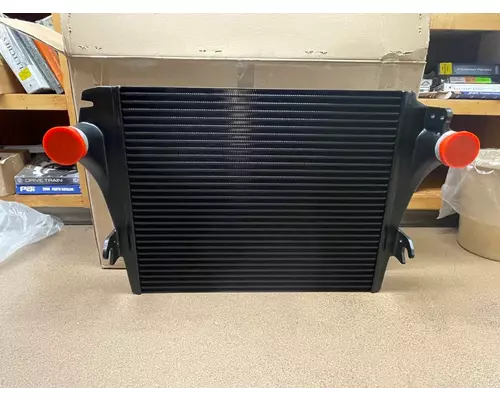 FREIGHTLINER M2 Charge Air Cooler (ATAAC)