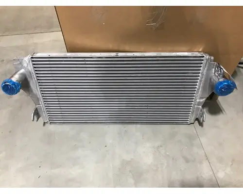 FREIGHTLINER M2 Charge Air Cooler (CAC)