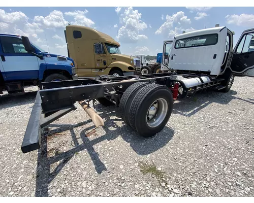 FREIGHTLINER M2 Cutoff (Tandem)