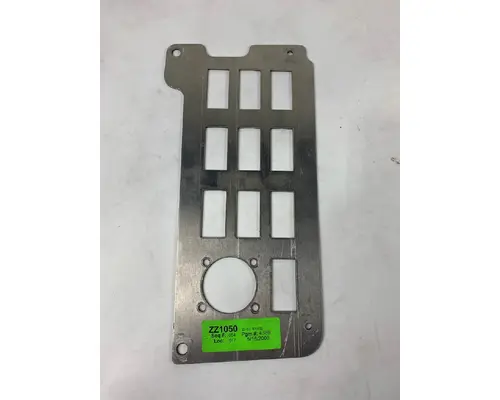FREIGHTLINER M2 DASH PANEL