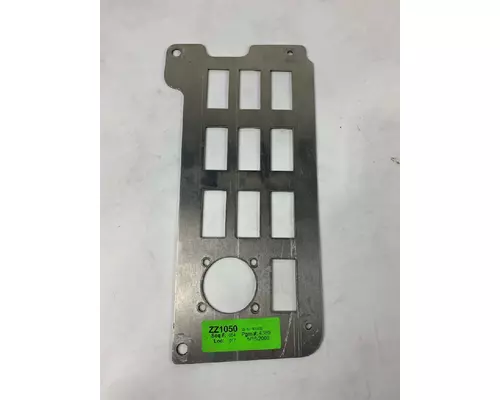 FREIGHTLINER M2 Dash Panel