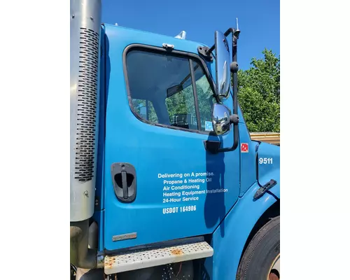 FREIGHTLINER M2 Door Assembly, Front