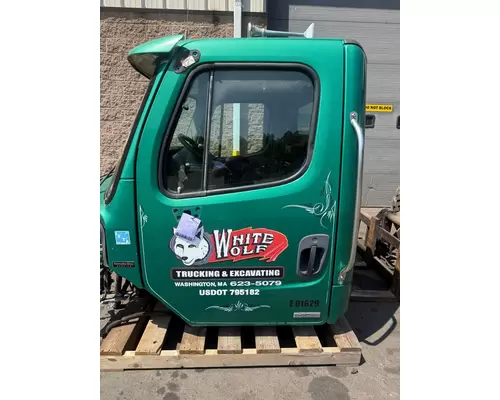 FREIGHTLINER M2 Door Assembly, Front