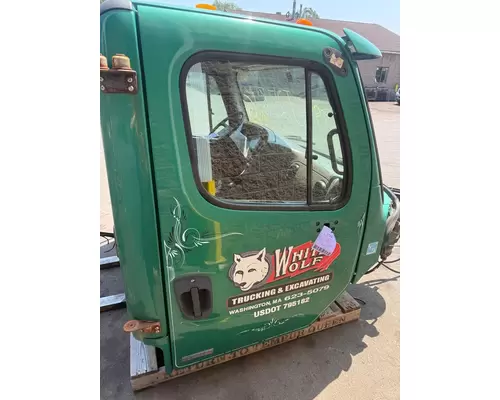 FREIGHTLINER M2 Door Assembly, Front