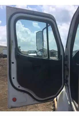 FREIGHTLINER M2 Doors