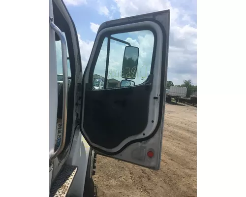 FREIGHTLINER M2 Doors