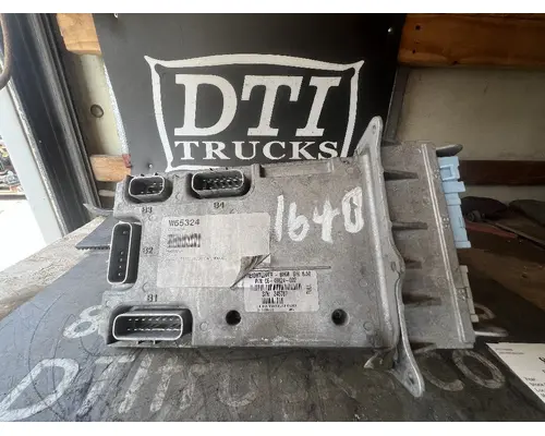 FREIGHTLINER M2 ECM (Body Control Module)