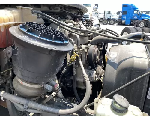 FREIGHTLINER M2 Engine Assembly