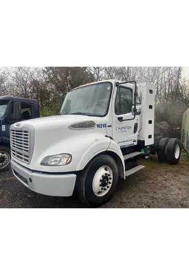 FREIGHTLINER M2 Engine Assembly