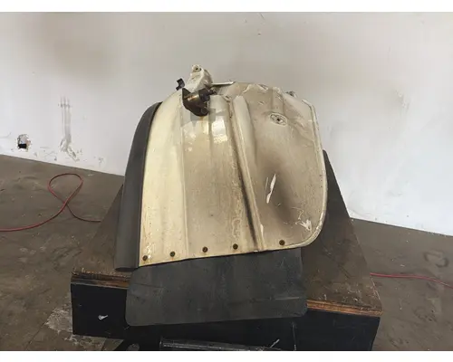 FREIGHTLINER M2 Fender Extension
