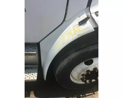 FREIGHTLINER M2 Fender Extension