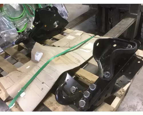 FREIGHTLINER M2 Front End Assembly