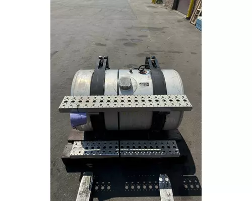 FREIGHTLINER M2 Fuel Tank