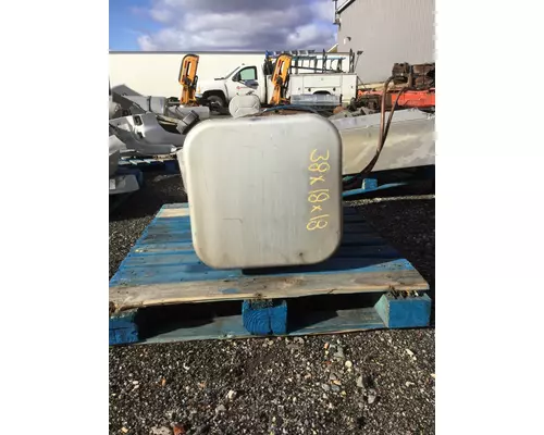 FREIGHTLINER M2 Fuel Tank