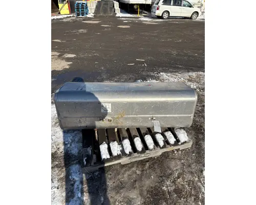 FREIGHTLINER M2 Fuel Tank