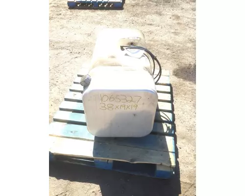 FREIGHTLINER M2 Fuel Tank