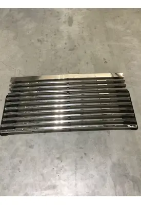 FREIGHTLINER M2 GRILLE
