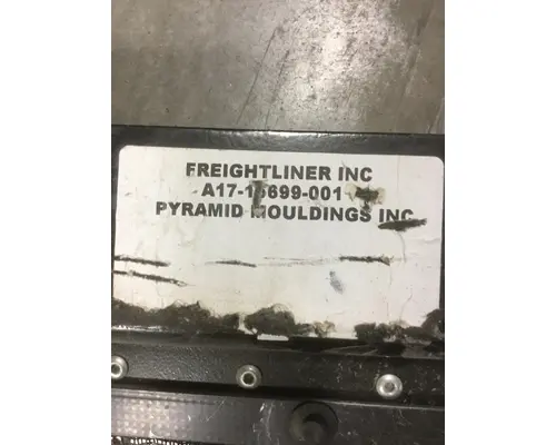 FREIGHTLINER M2 GRILLE