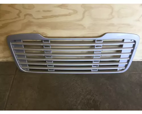 FREIGHTLINER M2 Grille