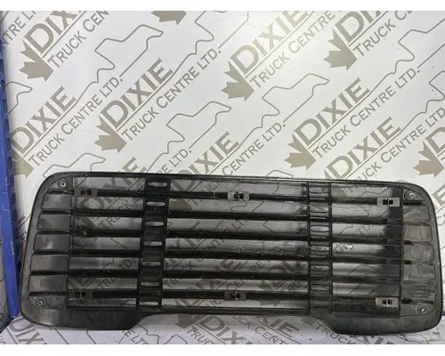 FREIGHTLINER M2 Grille