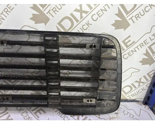 FREIGHTLINER M2 Grille