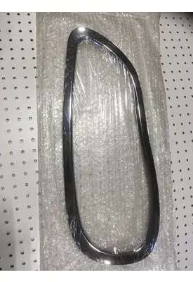 FREIGHTLINER M2 HEADLAMP BEZEL