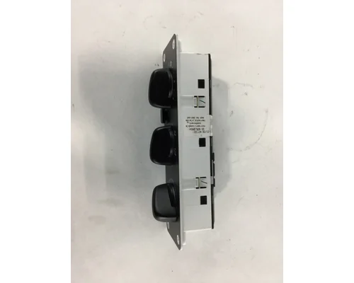 FREIGHTLINER M2 HEATER CONTROL