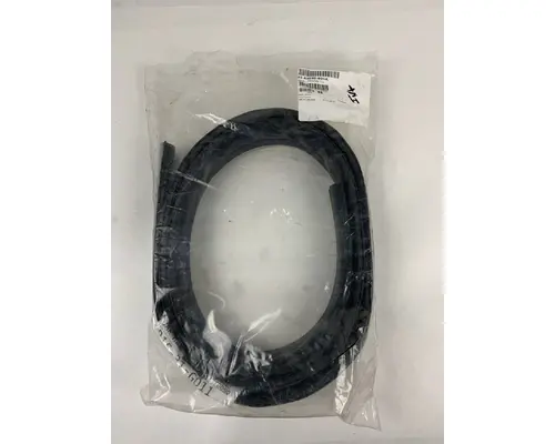 FREIGHTLINER M2 HOOD PARTS