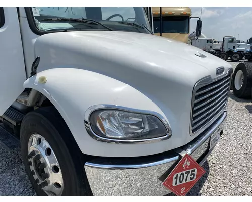 FREIGHTLINER M2 Hood