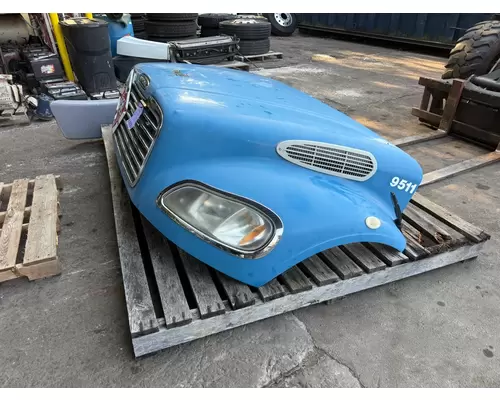 FREIGHTLINER M2 Hood